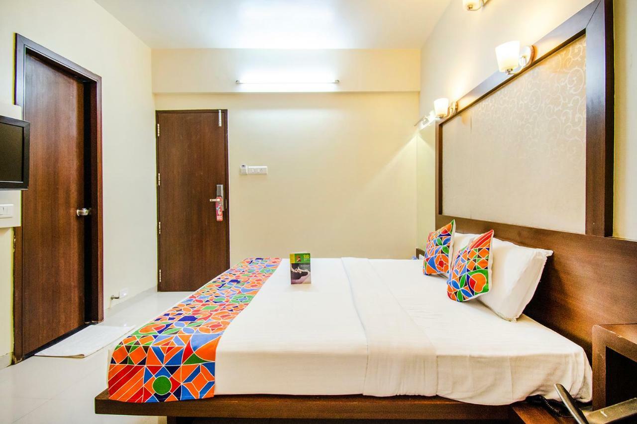 Eco Inn Пуна Экстерьер фото