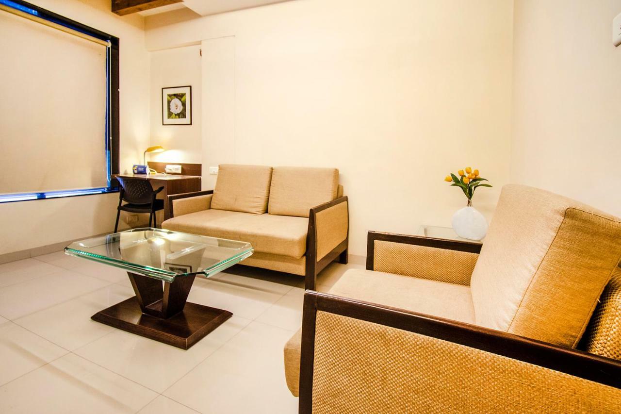 Eco Inn Пуна Экстерьер фото